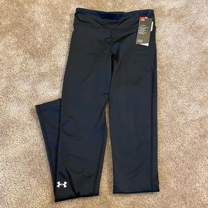 🌟 Under Armour Black Leggings- NEW WITH TAGS